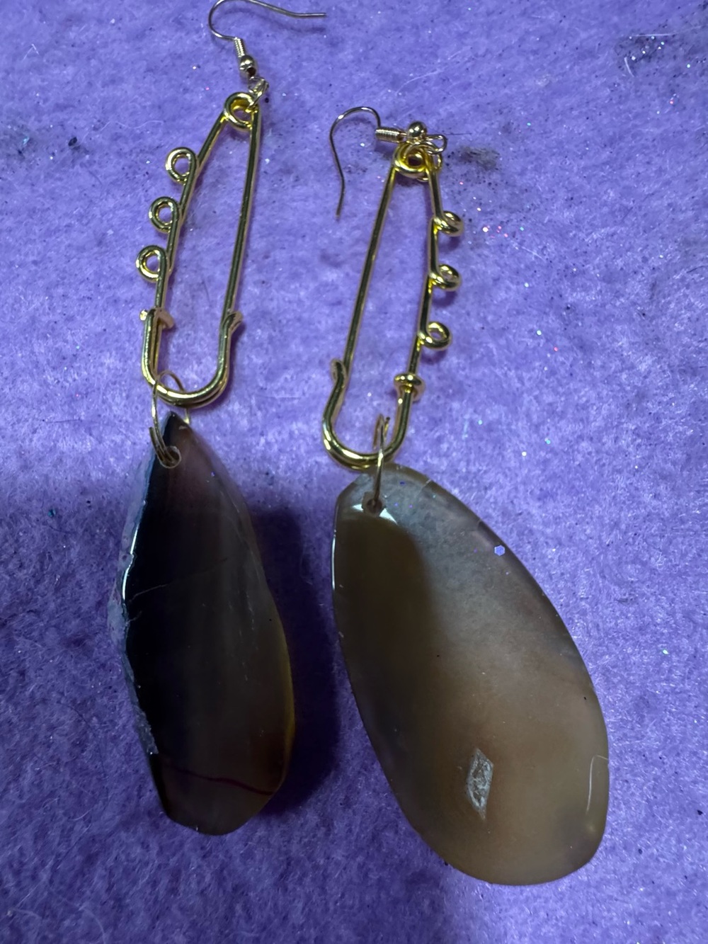 Gold Safety-Pin Drop Earrings with Brown Agate Pendants